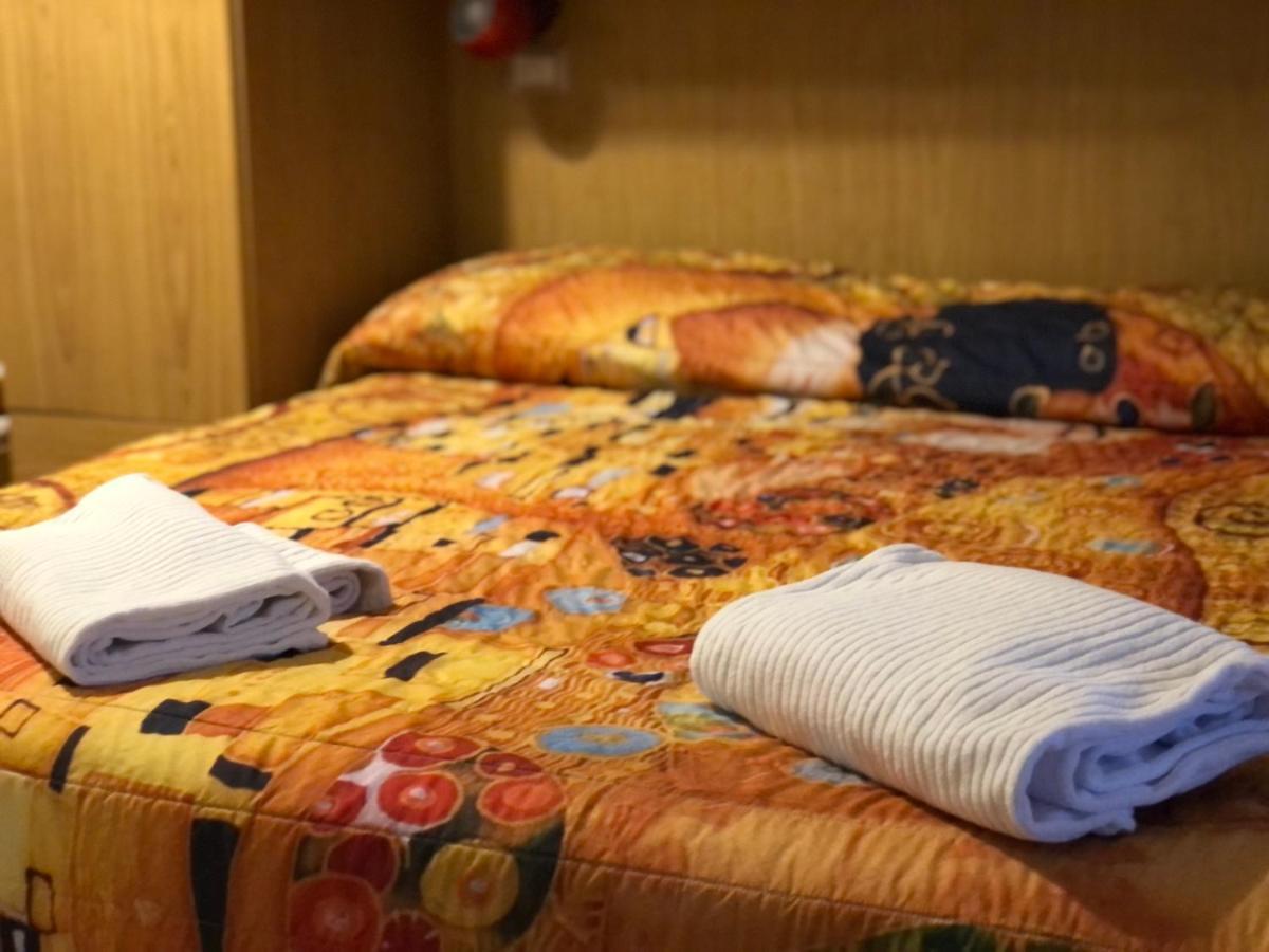 Hotel Garni Villa Magnolia Torbole Sul Garda Eksteriør bilde