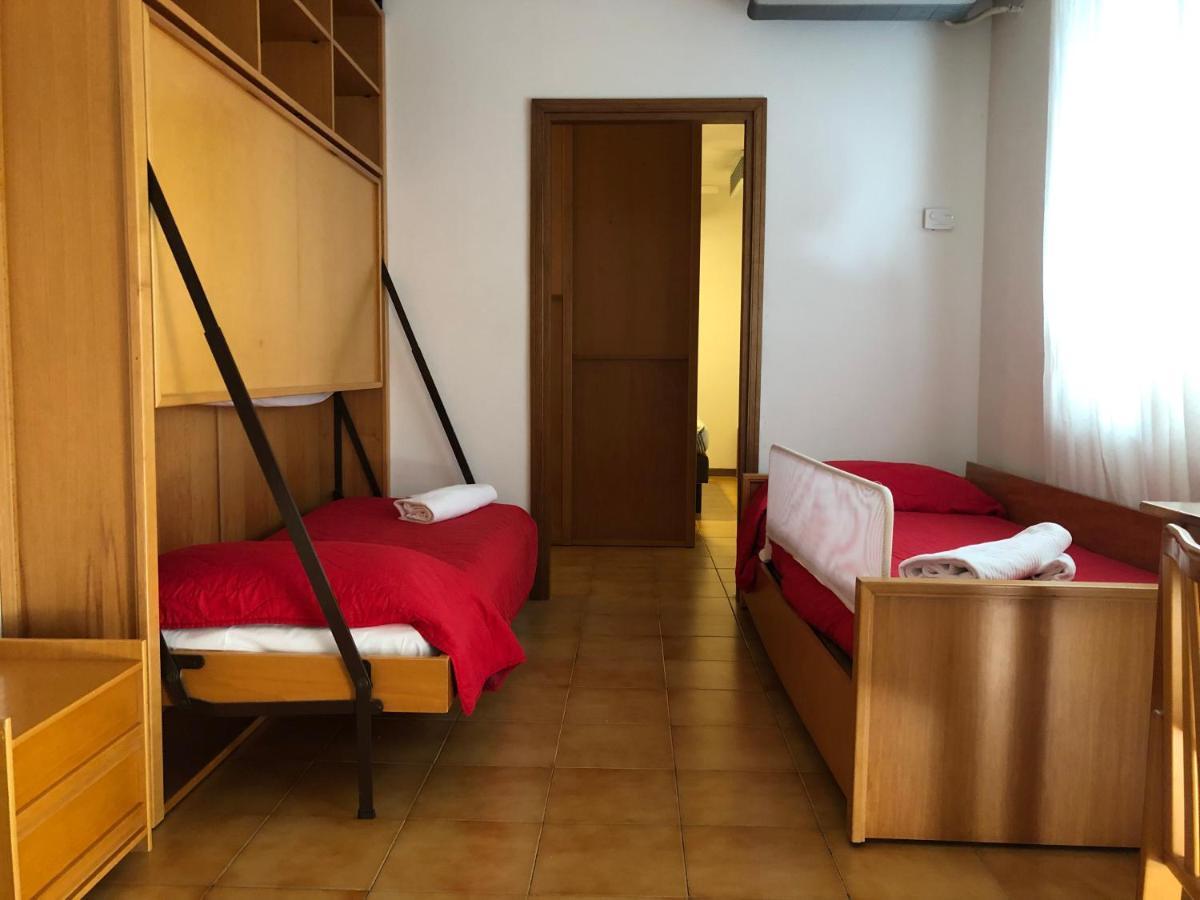 Hotel Garni Villa Magnolia Torbole Sul Garda Eksteriør bilde