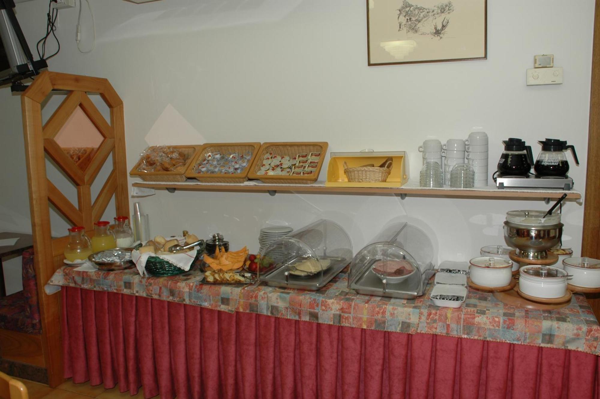 Hotel Garni Villa Magnolia Torbole Sul Garda Eksteriør bilde