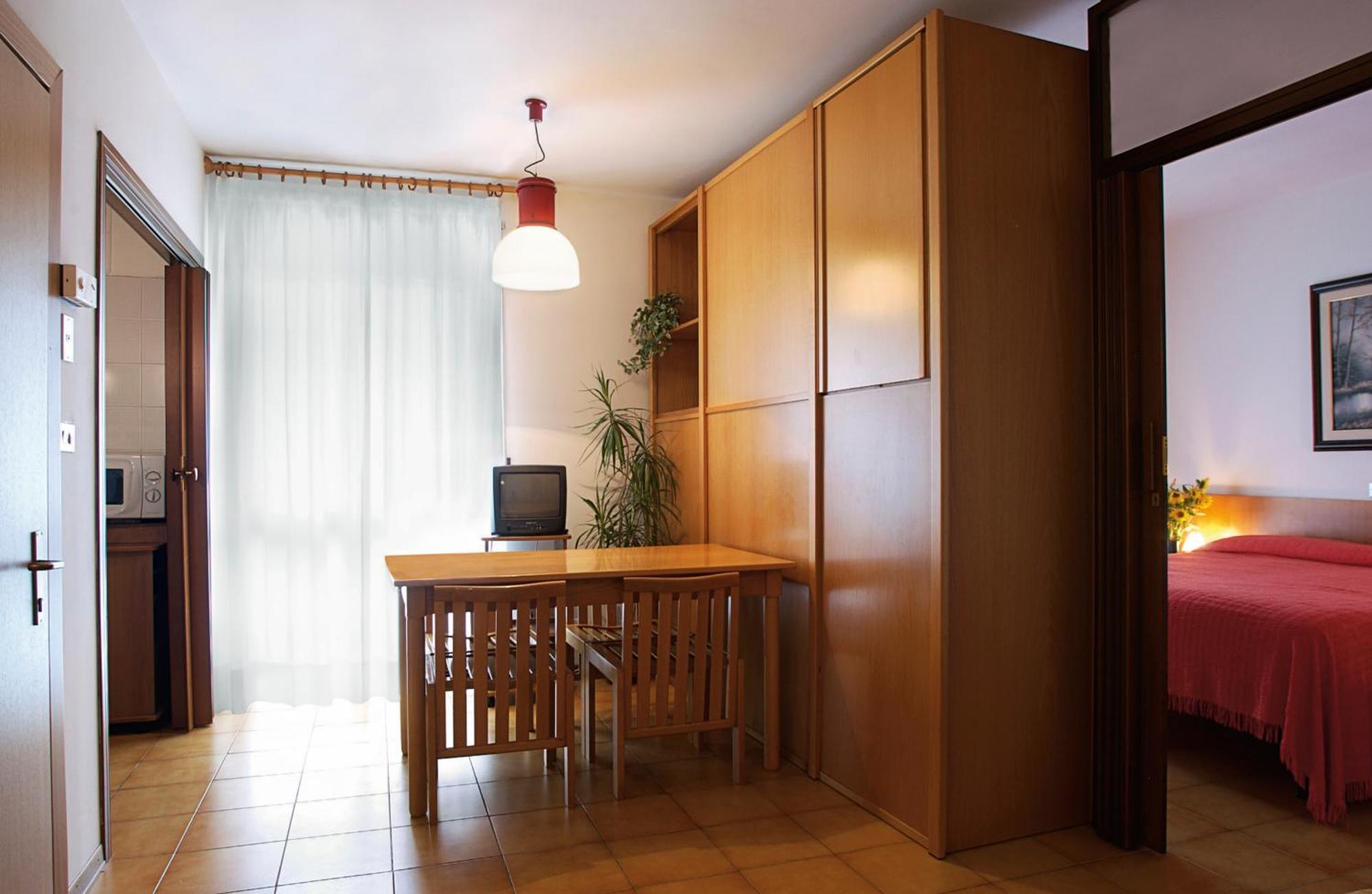 Hotel Garni Villa Magnolia Torbole Sul Garda Eksteriør bilde