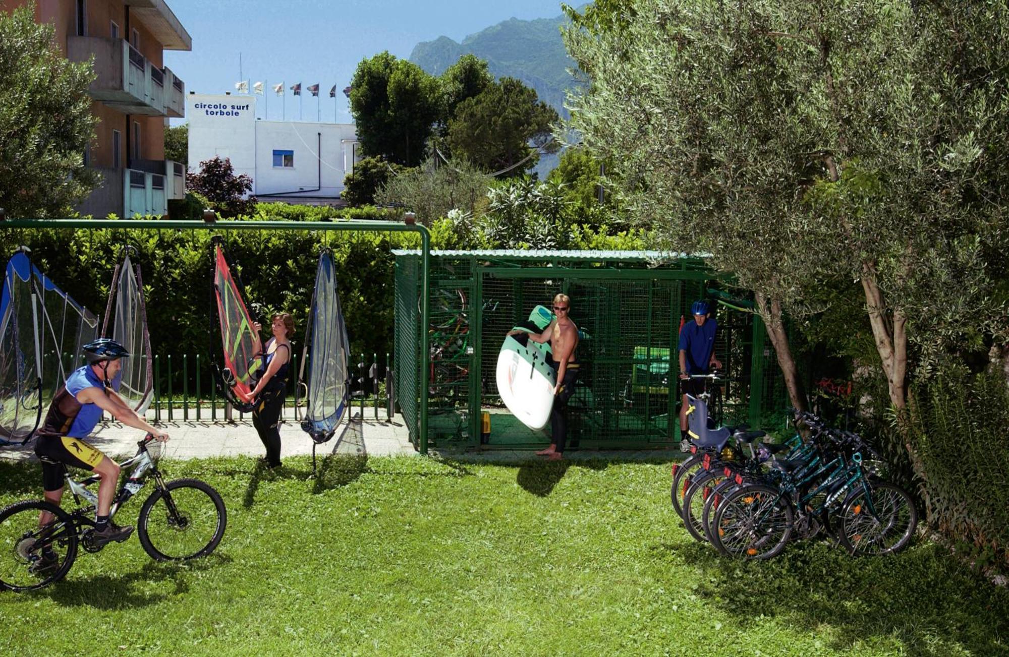 Hotel Garni Villa Magnolia Torbole Sul Garda Eksteriør bilde