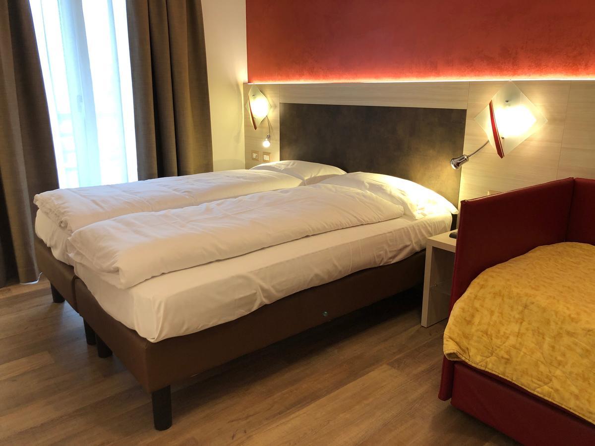 Hotel Garni Villa Magnolia Torbole Sul Garda Eksteriør bilde